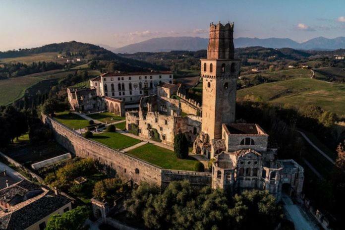 Апартаменты Casa Roberto Susegana Экстерьер фото